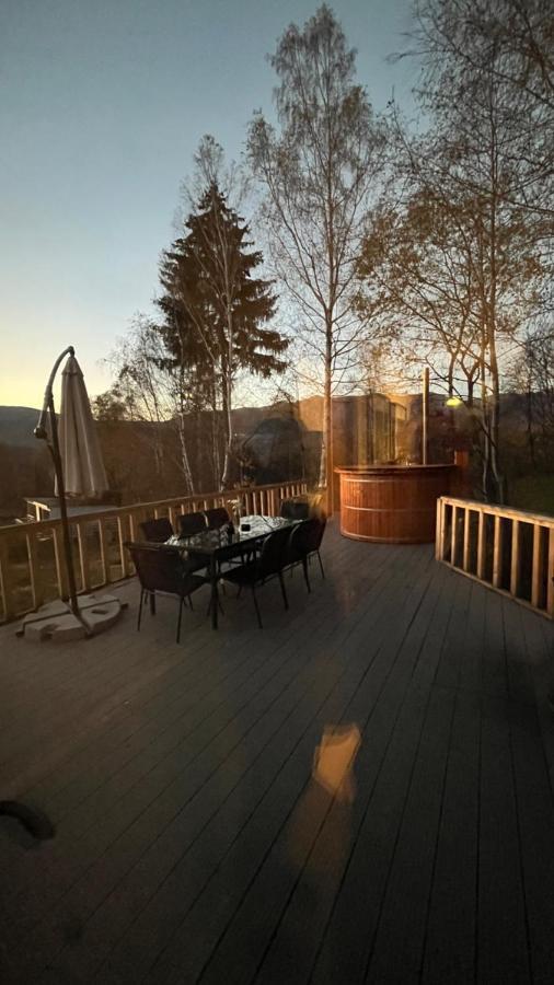 Harmony Villa Lupeni Straja Екстериор снимка