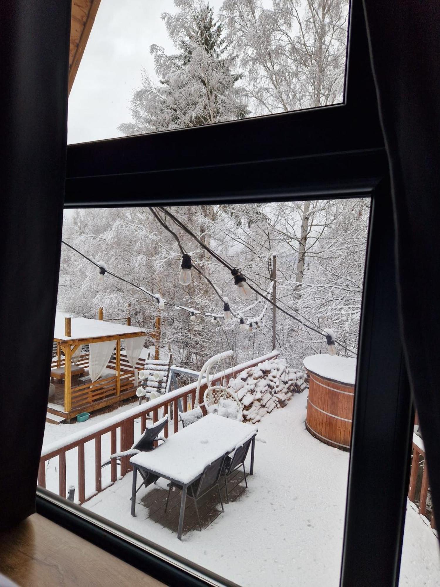 Harmony Villa Lupeni Straja Екстериор снимка